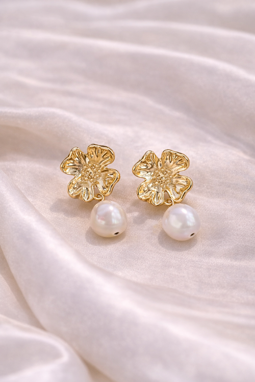 Begonia Pearl Earrings